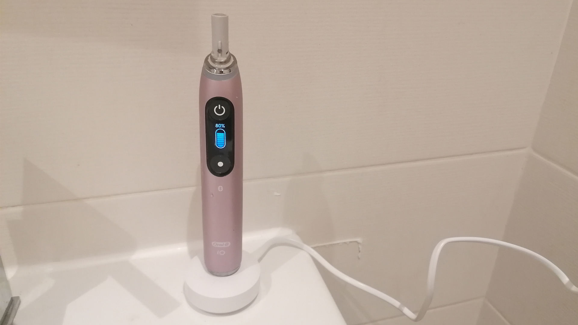 Oral B IO Series 9